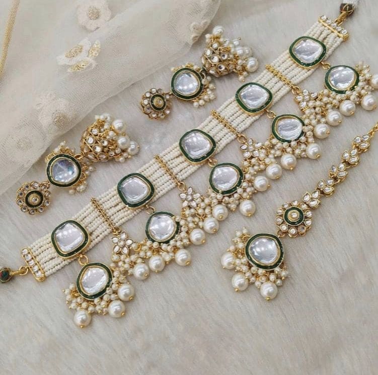 Dakshaja kundan set