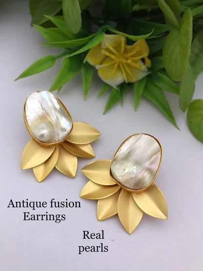 Narayani real pearl earrings