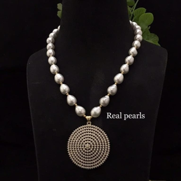 Suhasini Real Pearl Set