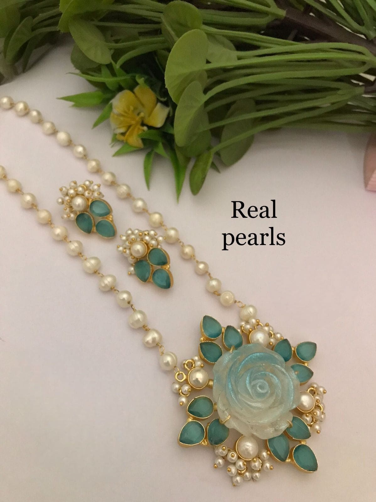 Aurelia Real Pearl Sets