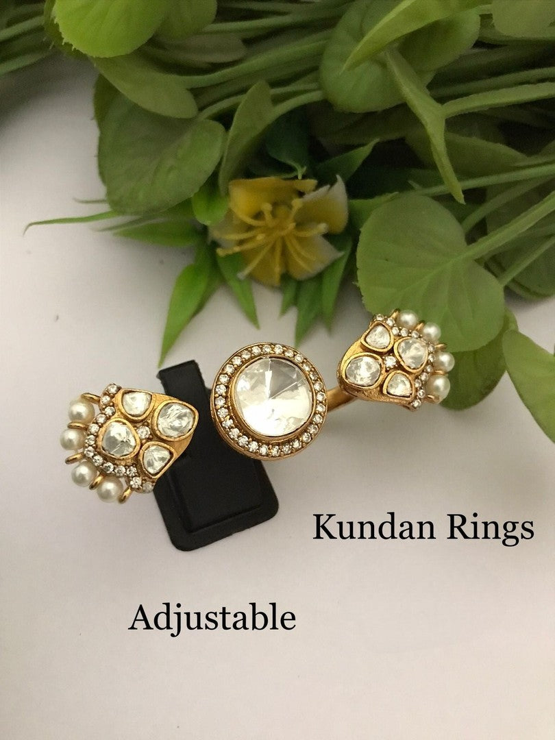 Raagavi Polki Kundan Ring