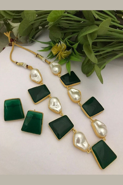 Sulochna real pearl set