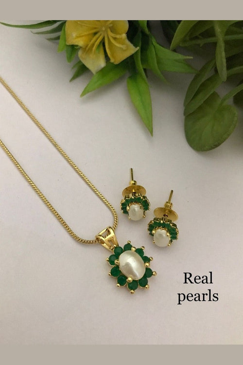 Real pearl Sanskruti sleek pendant set