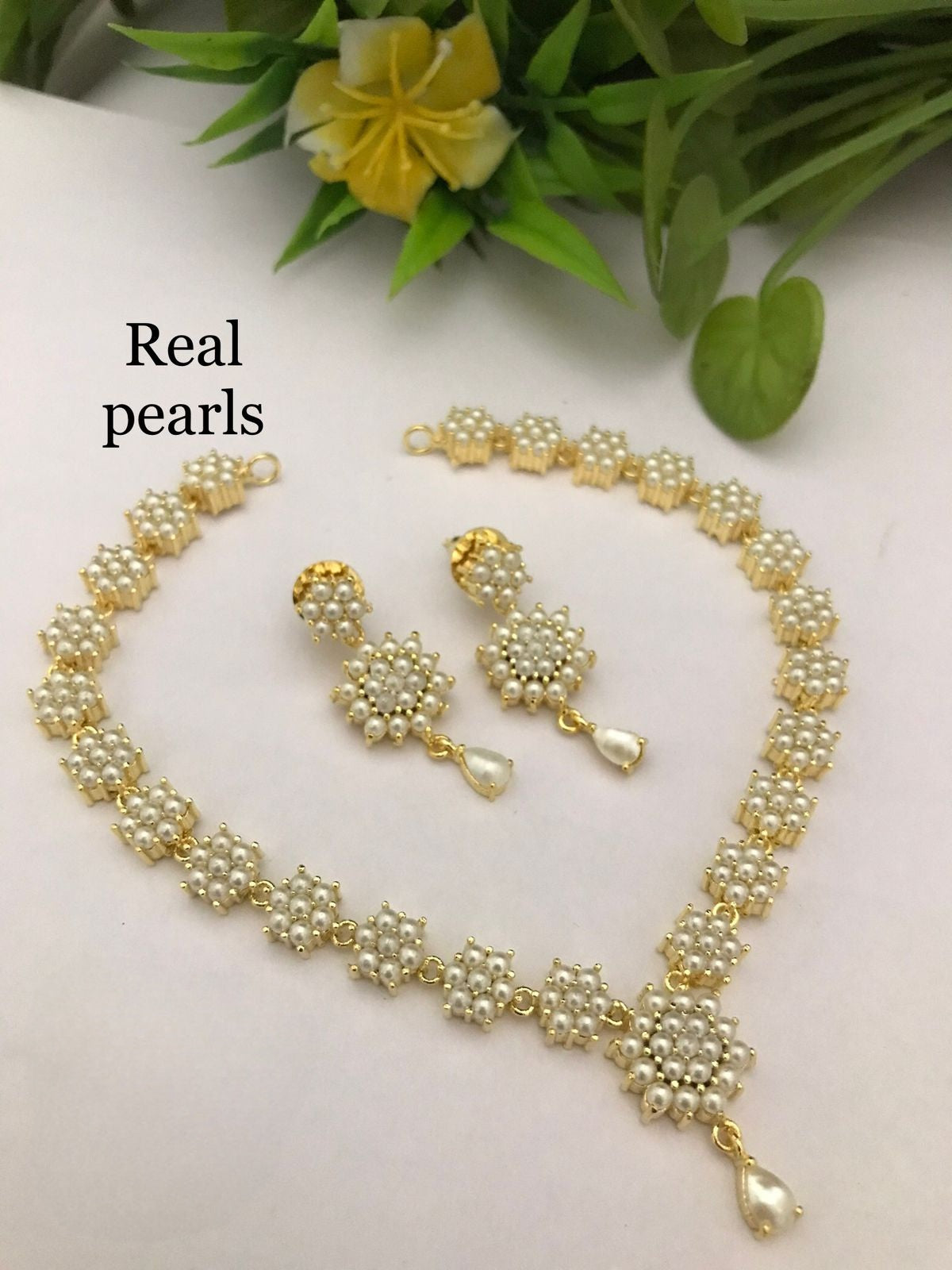 Real pearl Damini sleek set