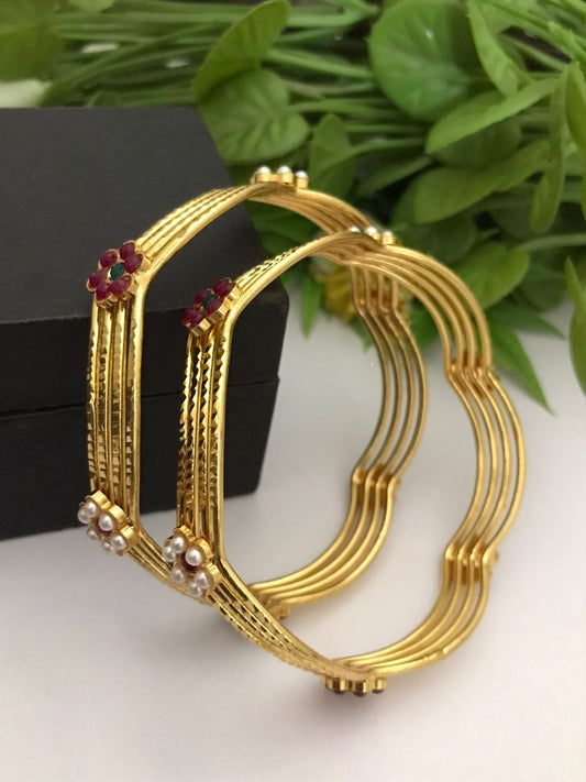 Darani bangles