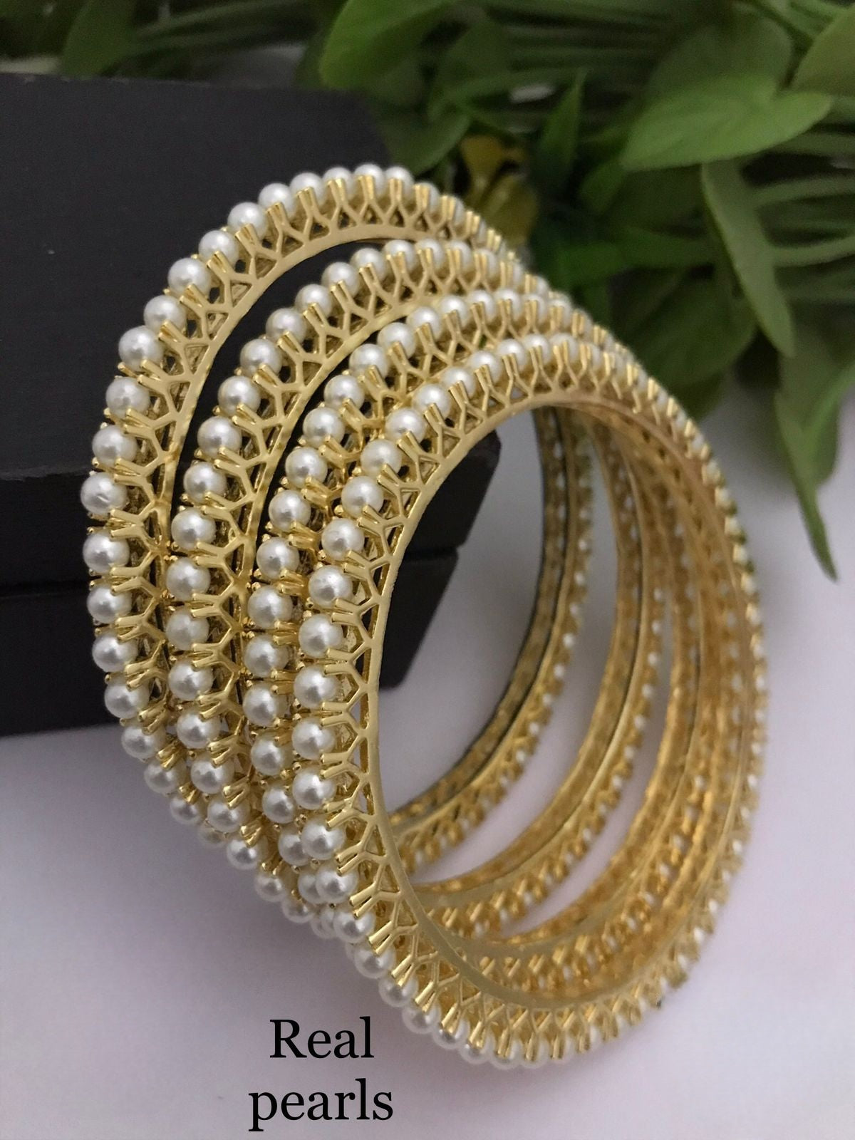 Santati real pearl bangles