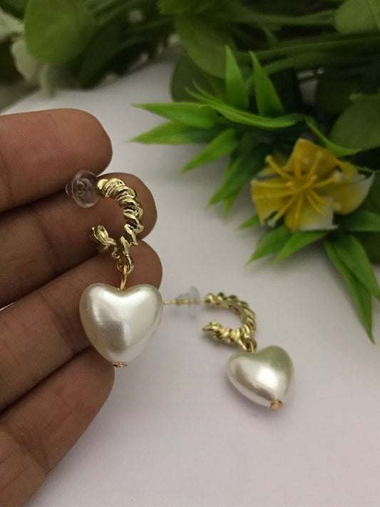 Sophia pearl earrings