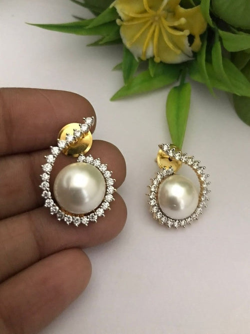 Ridhima Ad Earrings