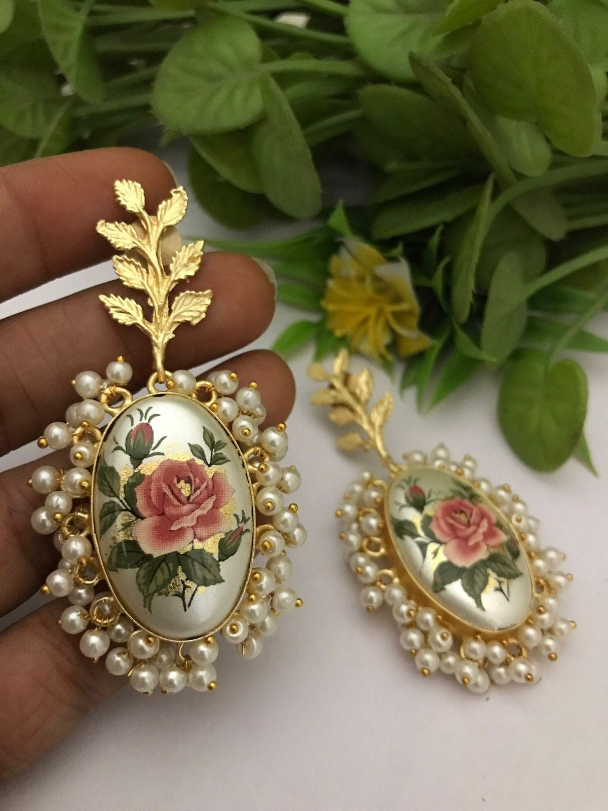 Varunya real pearl earrings