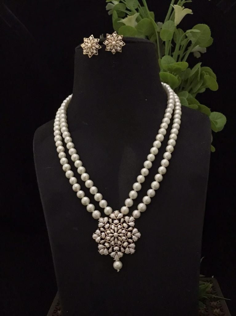 Kaashvi real pearl set