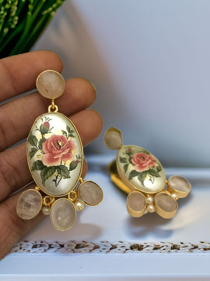 Rosy real pearl earrings