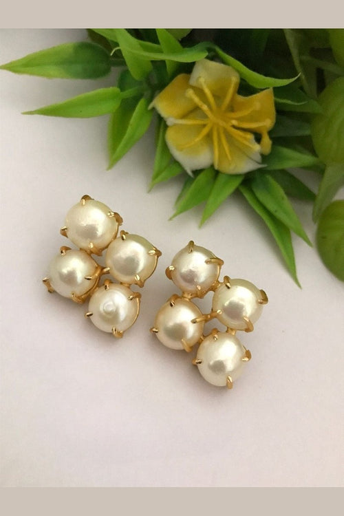 Sayani real pearl earrings