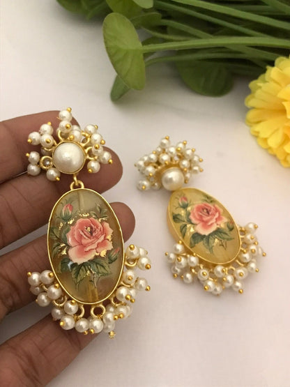 Azalea real pearl earrings