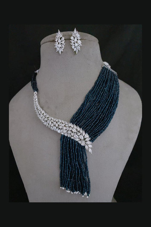 Genelia designer queen set