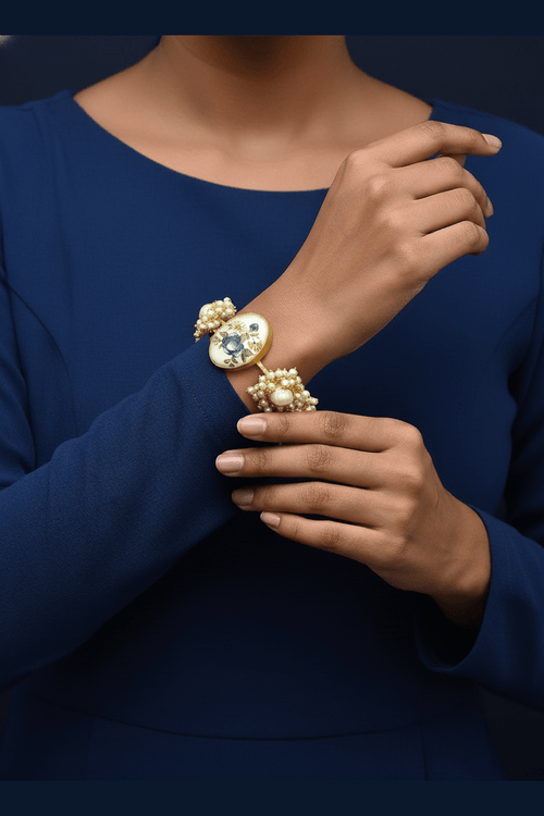 Meera real pearl bracelet