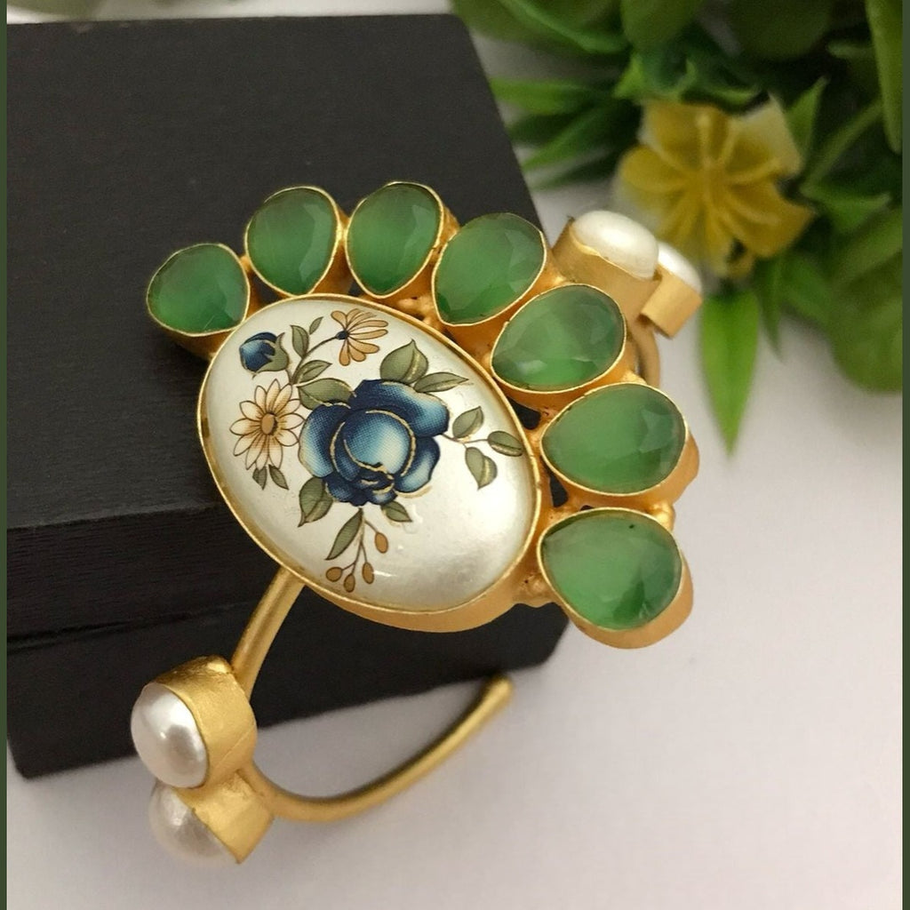Swapna real pearl bracelet