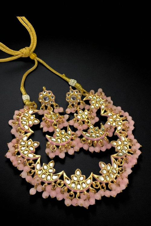 Aadrika kundan set