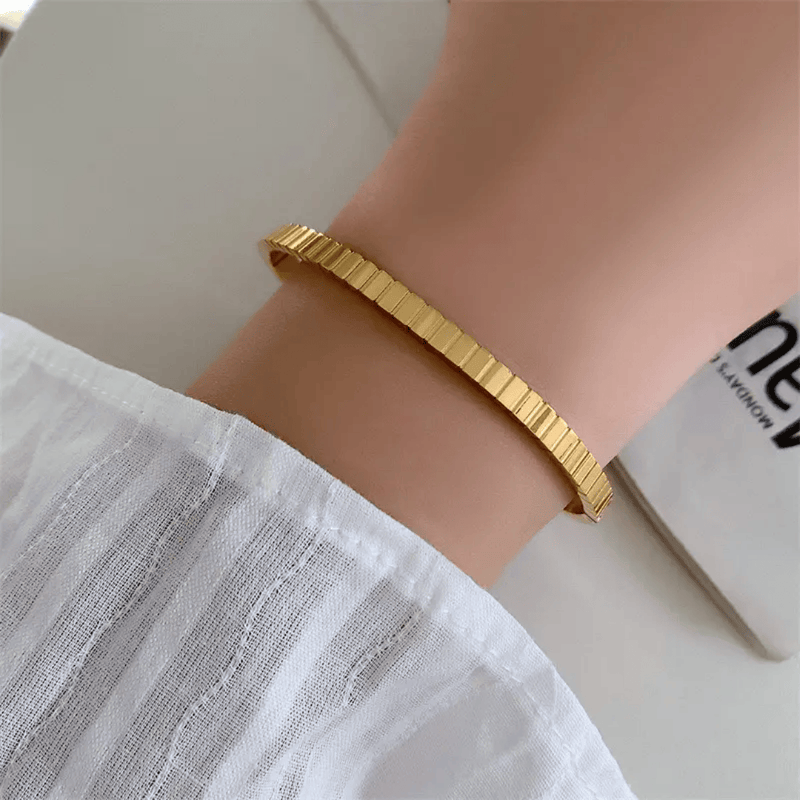 Aganya kreation -Stripes Bracelet 18k Gold Plated Stainless Steel Tarnish Free Waterproof Female bracelet