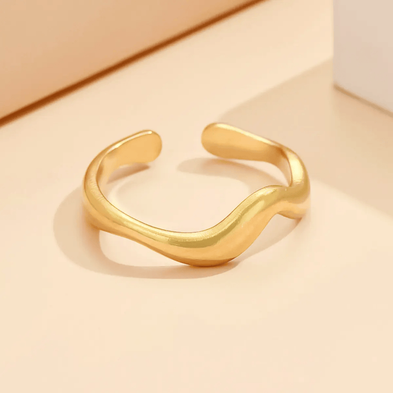 Aganya kreation Rings Curvy 18k Gold Plated Anti Tarnish ring