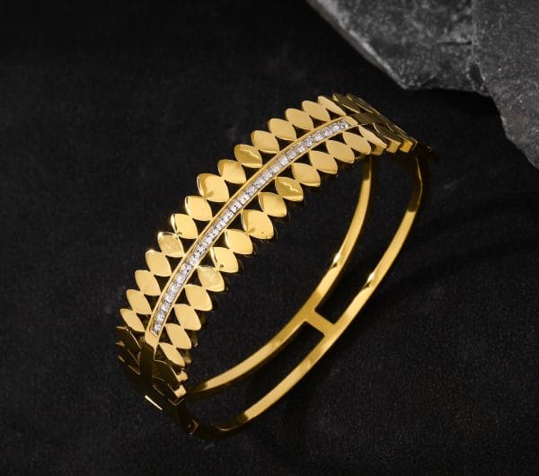 Aganya kreation Zevuc bracelet 18k Gold Plated Stainless Steel Tarnish Free Waterproof Female Jewellery