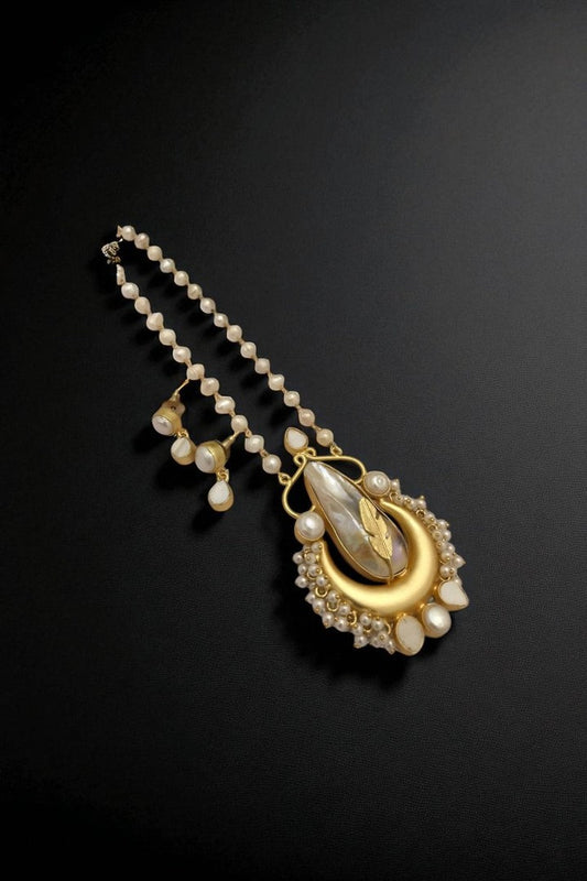 Amala real pearl set