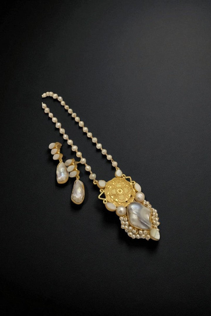 Amoli real pearl set