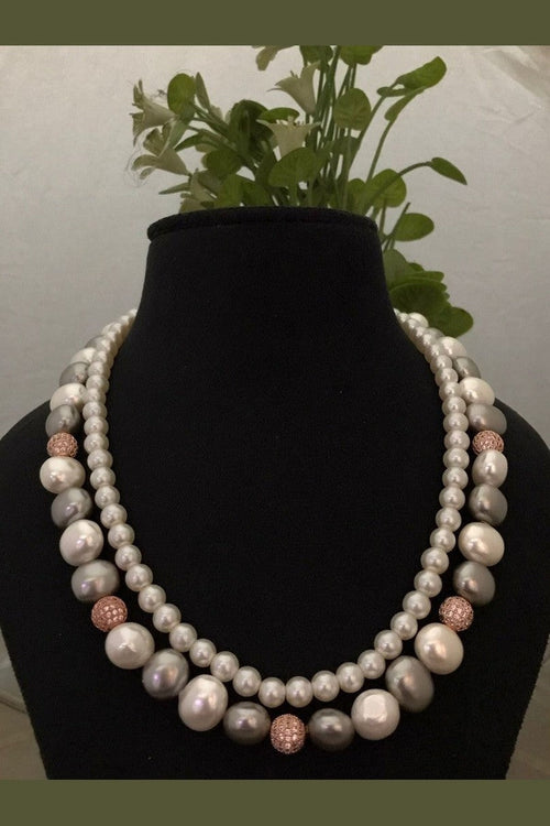 Anahi Mala Set - Elegant Shell Pearl Jewelry for Any Occasion