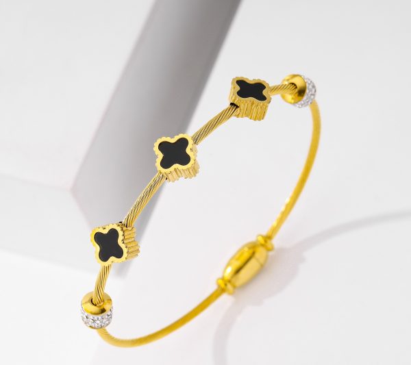 B-114 – 18k Gold Plated Stainless Steel Tarnish Free Waterproof Female Jewellery