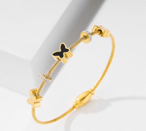 B-121 – 18k Gold Plated Stainless Steel Tarnish Free Waterproof Female Jewellery