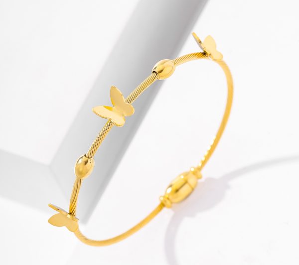 B-122 – 18k Gold Plated Stainless Steel Tarnish Free Waterproof Female Jewellery