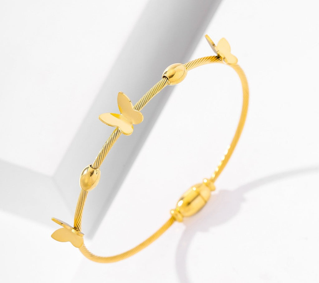 B-122 – 18k Gold Plated Stainless Steel Tarnish Free Waterproof Female Jewellery