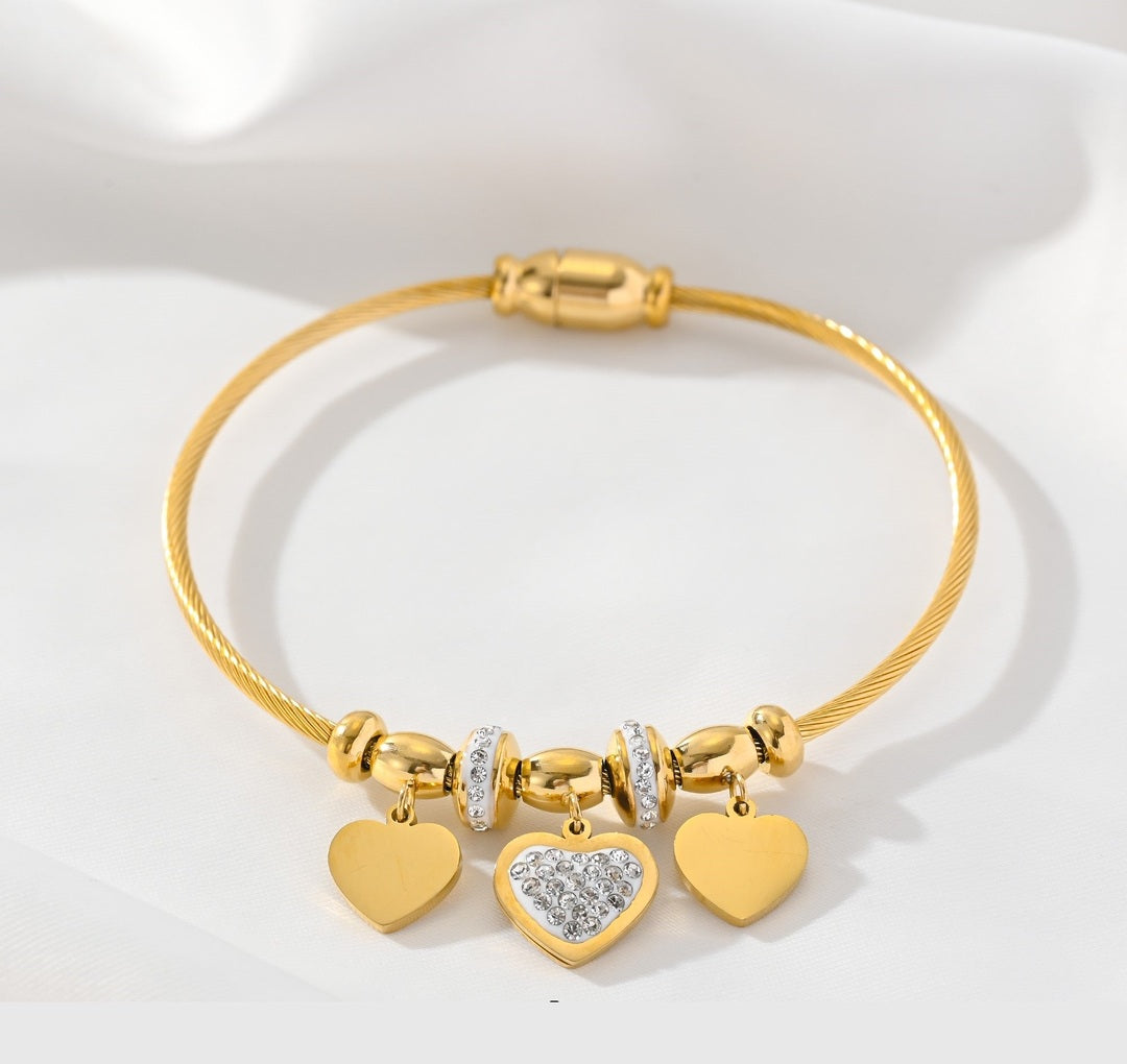 B-126 – 18k Gold Plated Stainless Steel Tarnish Free Waterproof Female Jewellery