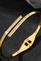 B-147 – 18k Gold Plated Stainless Steel Tarnish Free Waterproof Female Jewellery