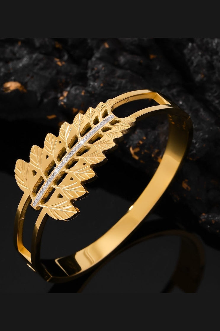 B-151 – 18k Gold Plated Stainless Steel Tarnish Free Waterproof Female Jewellery