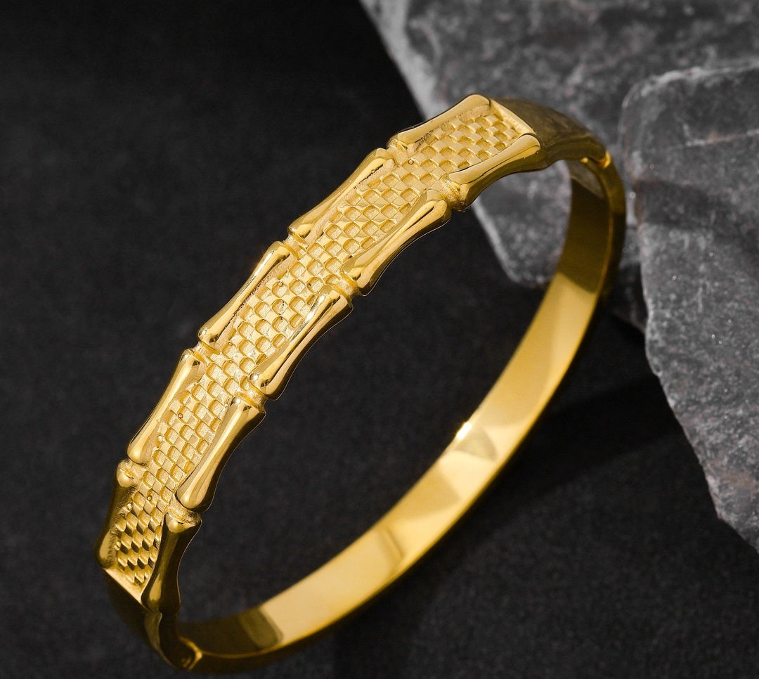 B-160 – 18k Gold Plated Stainless Steel Tarnish Free Waterproof Female Jewellery
