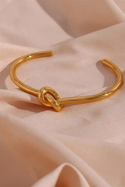 B-44 – 18k Gold Plated Stainless Steel Tarnish Free Waterproof Female Jewellery