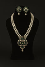 Chayana real pearl set