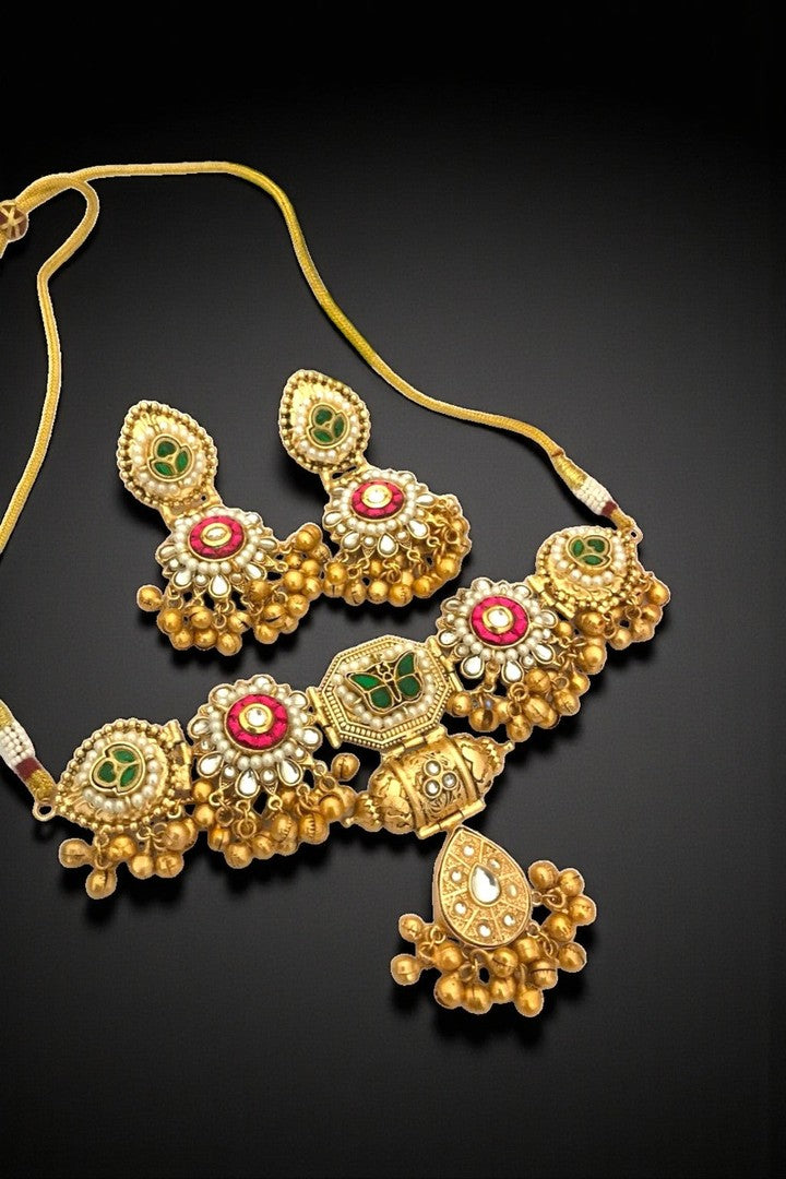 Dhitya fusion set