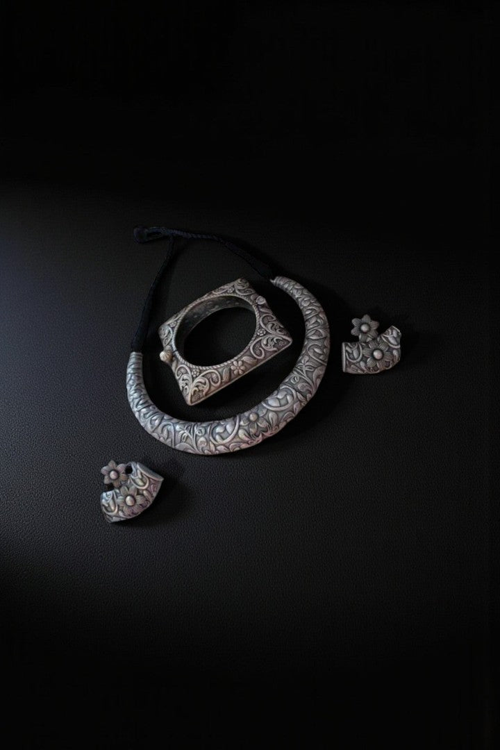 German silver flower carved hasli combo