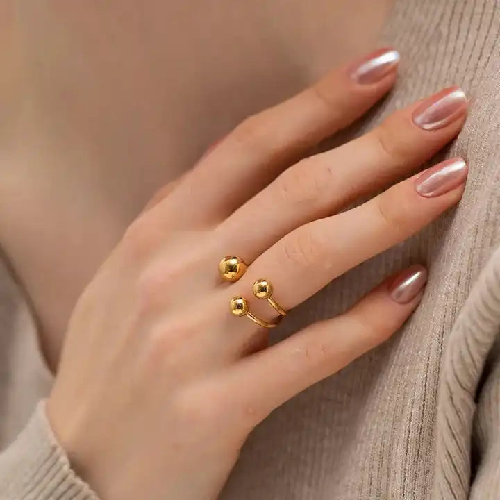 Mia 18k Gold Plated Stainless Steel Ring