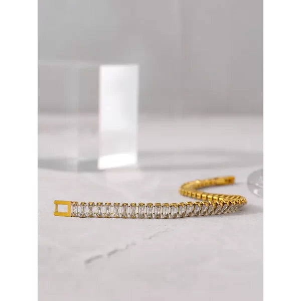 B-54 – 18k Gold Plated Stainless Steel Tarnish Free Waterproof Female Jewellery