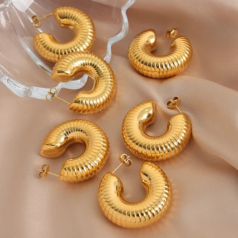 ES-238 – 18k Gold Plated Stainless Steel Tarnish Free Waterproof Female Earrings