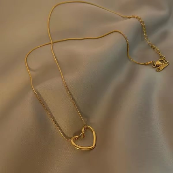 C-260 – 18k Gold Plated Stainless Steel Tarnish Free Waterproof Female Jewellery