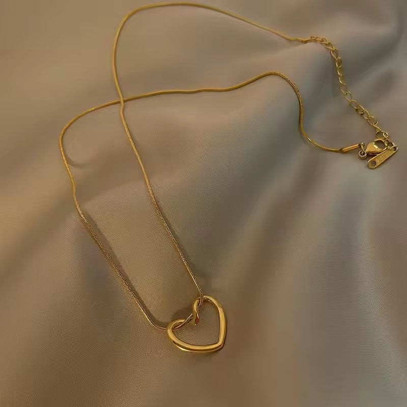 C-260 – 18k Gold Plated Stainless Steel Tarnish Free Waterproof Female Jewellery