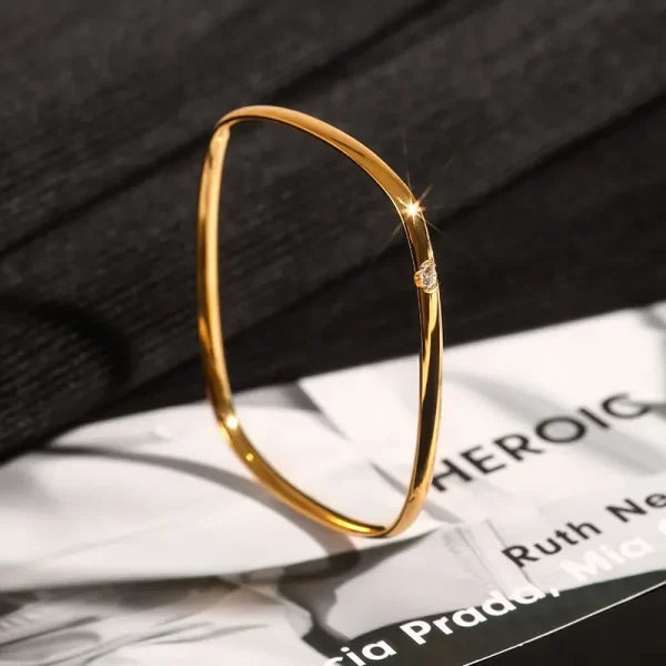 B-50 – 18k Gold Plated Stainless Steel Tarnish Free Waterproof Female Jewellery