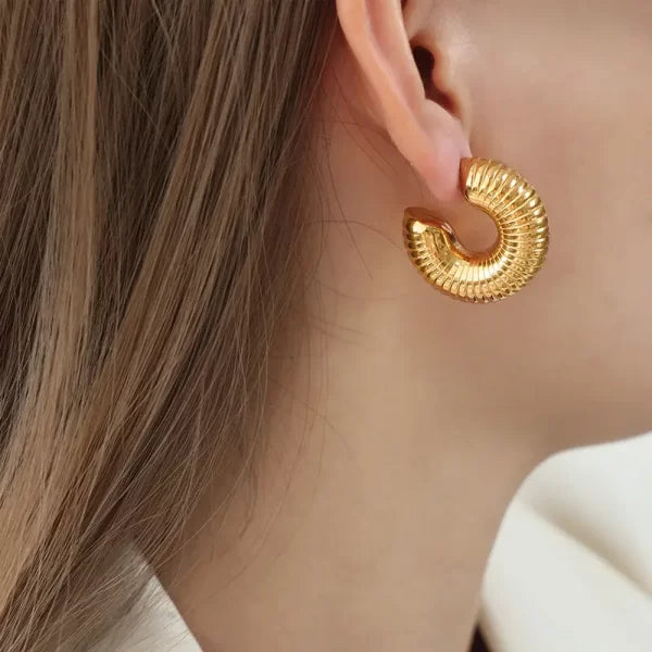 ES-238 – 18k Gold Plated Stainless Steel Tarnish Free Waterproof Female Earrings
