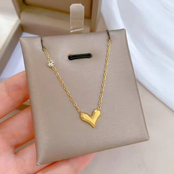 C-281 – 18k Gold Plated Stainless Steel Tarnish Free Waterproof Female Jewellery