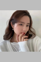 ES-233 – 18k Gold Plated Stainless Steel Tarnish Free Waterproof Female Jewellery