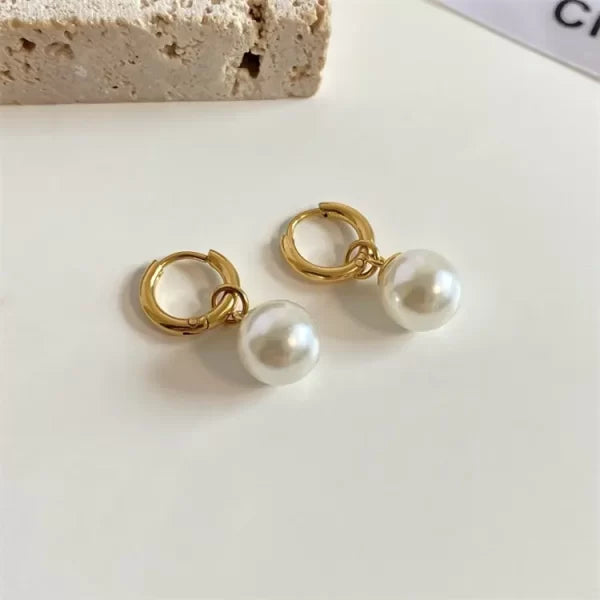 ES-233 – 18k Gold Plated Stainless Steel Tarnish Free Waterproof Female Jewellery
