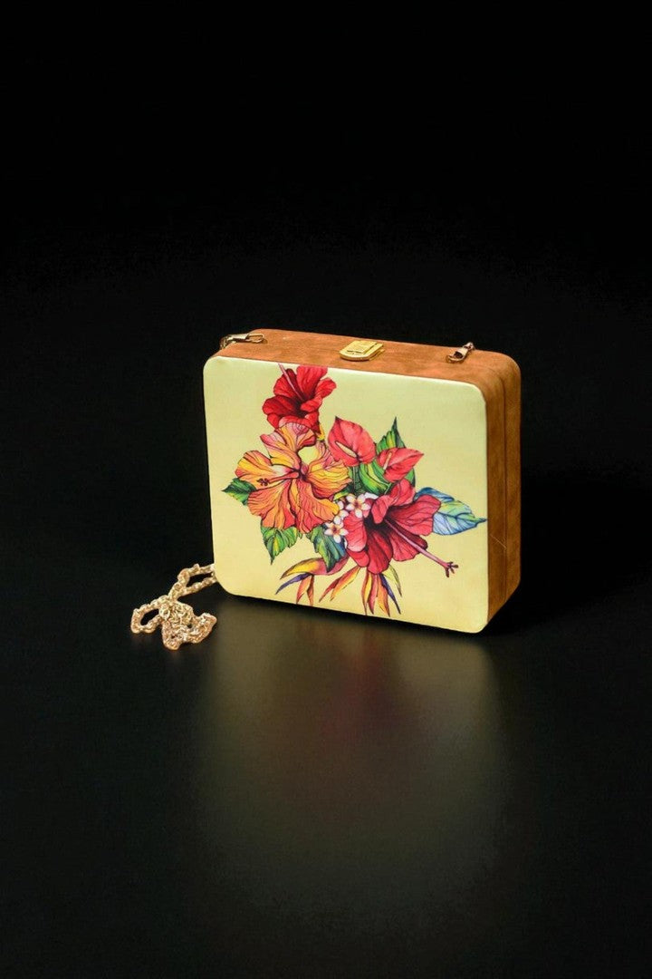 Hibiscus clutch